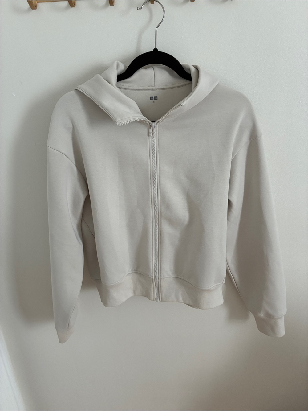 Uniqlo Full-Zip Hoodie Sweater